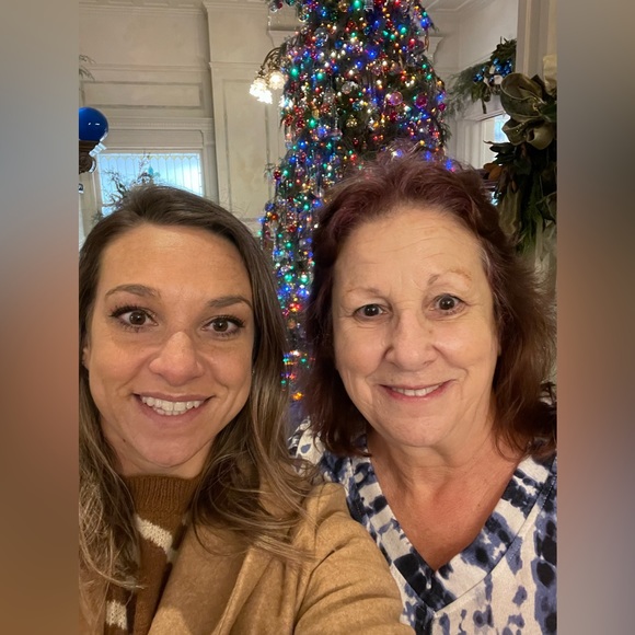 Meet your Posher, Debra - Picture 5 of 16